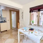 Apartamento Ca 4 Nevodi Jennifer By Ca-sa Check Chioggia